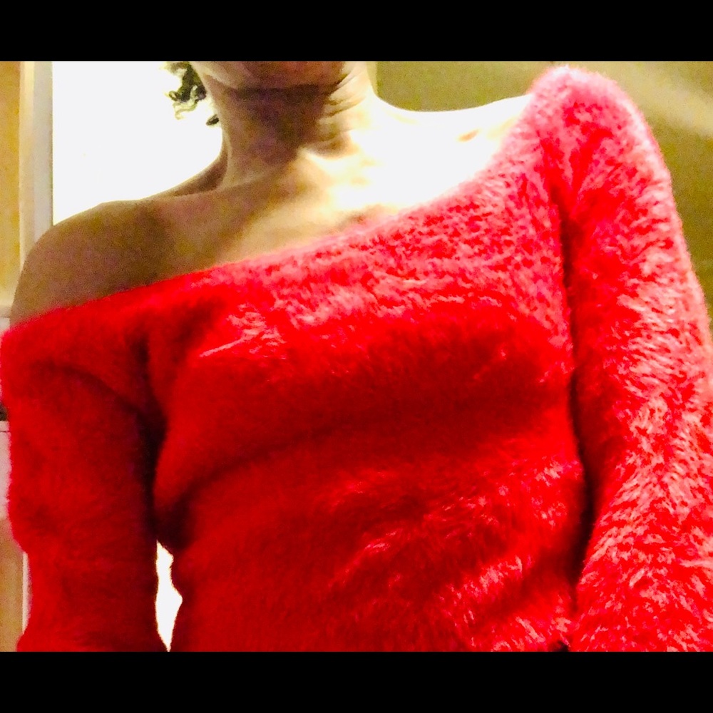 Ladies Top - Picture 2 of 2